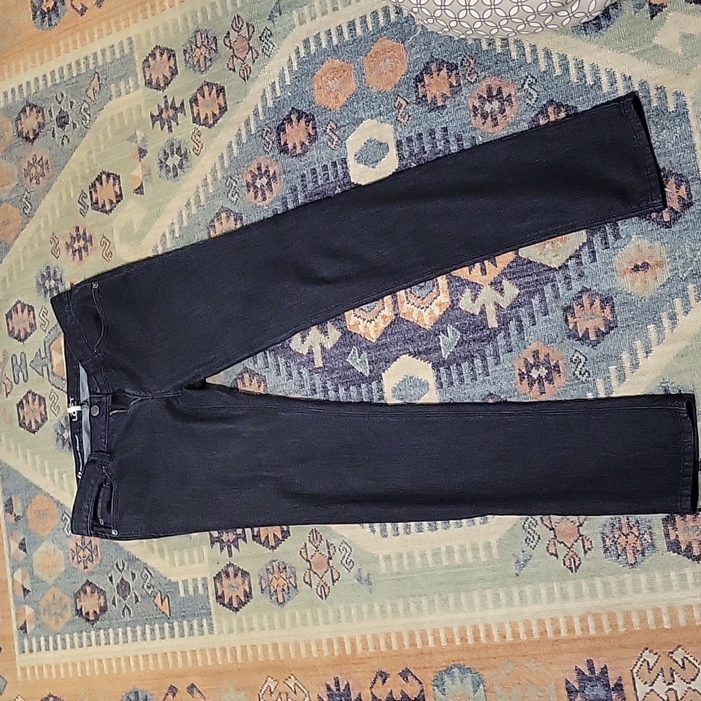 Modern skinny jean